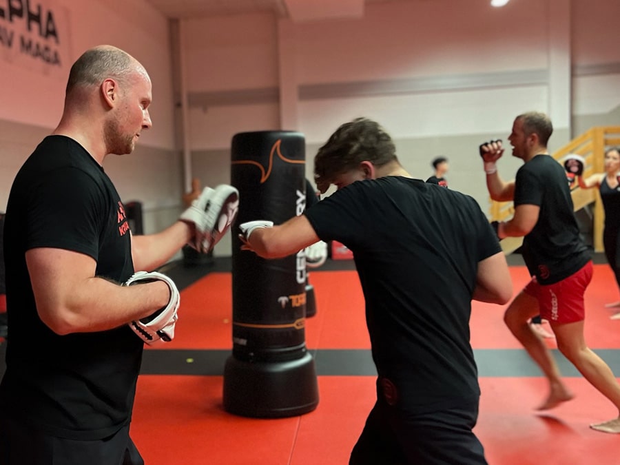 ALPHA Krav Maga! Effektive Selbstverteidigung bei den Krav Maga Experten Heidelberg (Leimen), Kaiserslautern und Karlsruhe (Durlach).