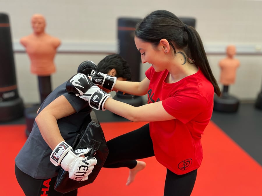 ALPHA Krav Maga! Effektive Selbstverteidigung für Frauen bei den Krav Maga Experten Kaiserslautern.